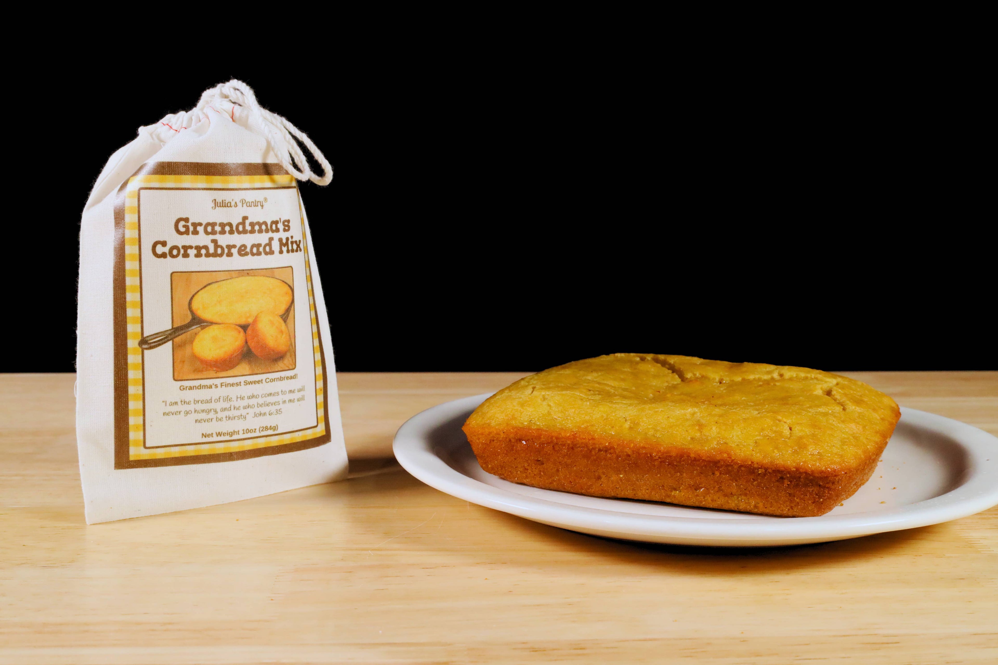 Grandma's Sweet Cornbread Mix, 10oz Cloth