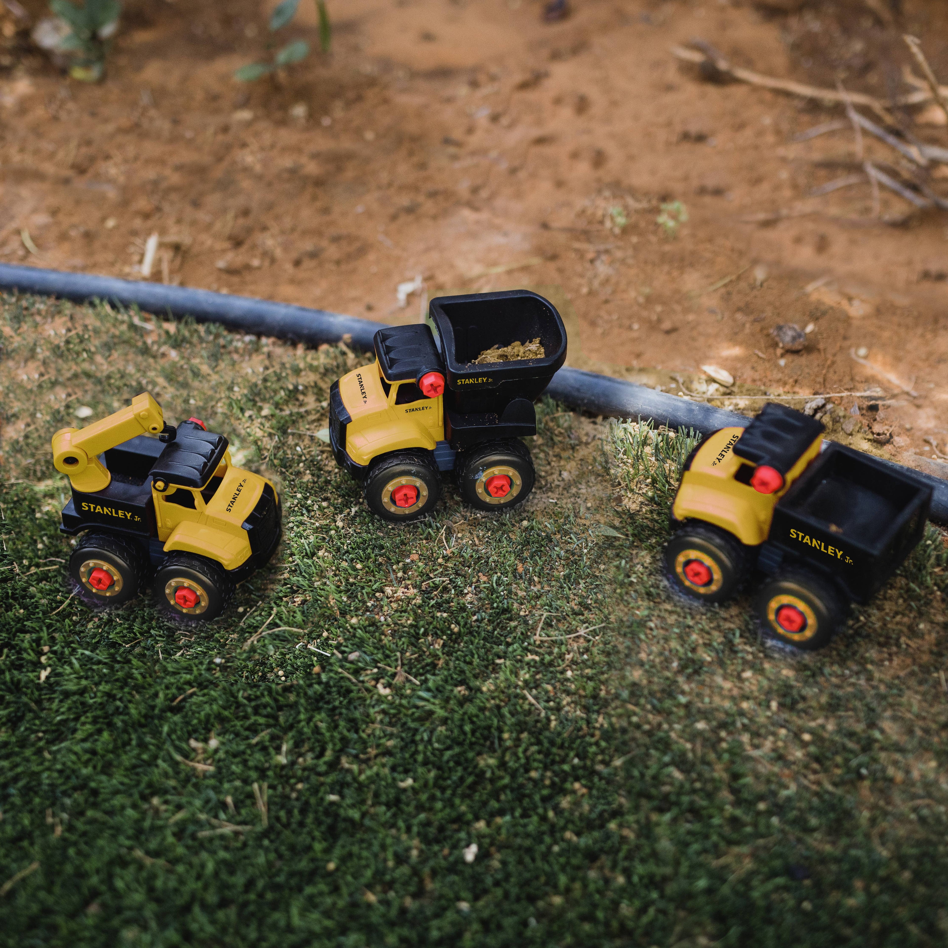 Stanley Jr. Take Apart 5-Piece Set & Screwdriver